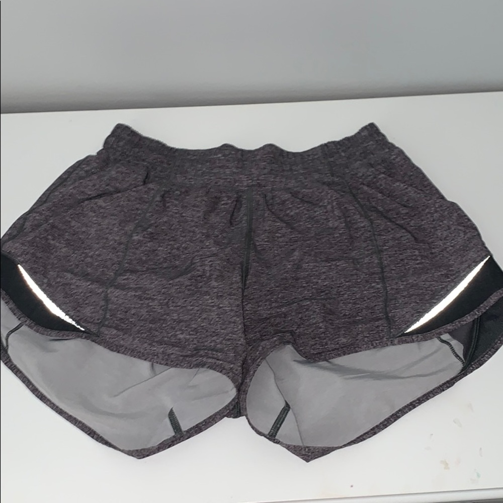 gray lululemon hotty hot shorts